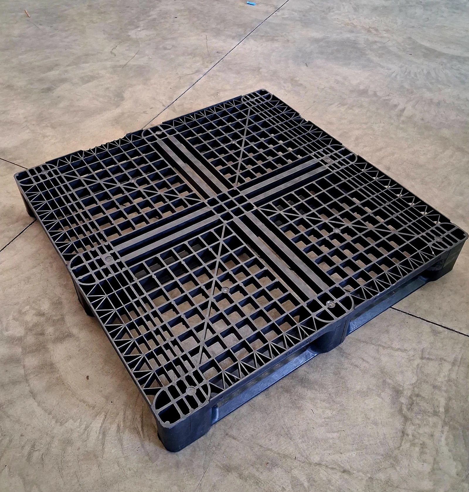 pallet usato 114x114 3 listelli